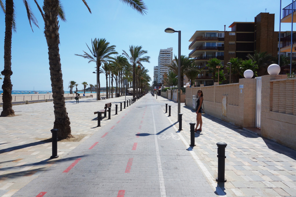 alicante-przed-domem